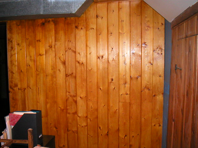 How to Decorate Wood Paneling without Painting