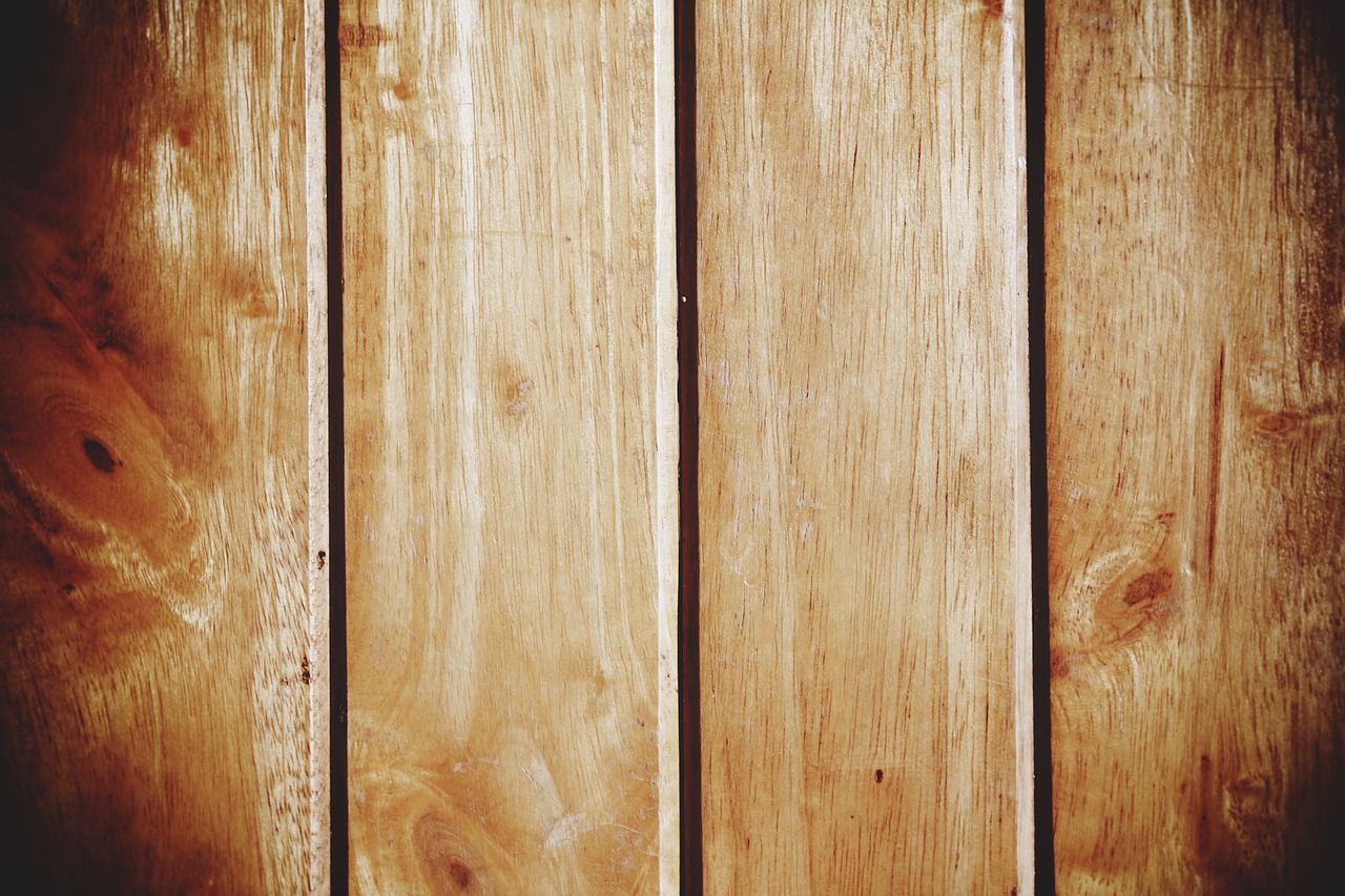 how to lighten dark stained wood