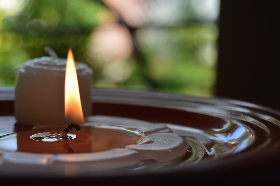 How to Get Candle Wax Off Wood Floor: 4 Easy Methods