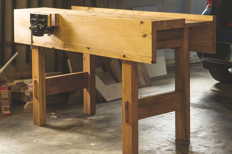 How to Build a Workbench – DIY Instructions