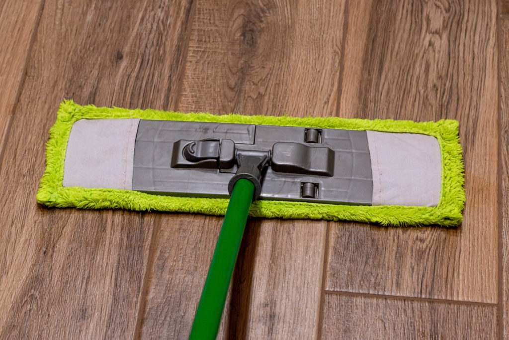 best way to clean laminate floors