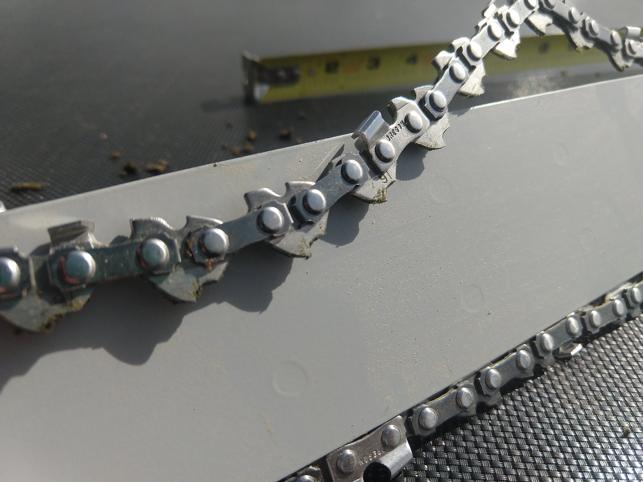 How to Measure Chainsaw Chain – Chain Sizing Guide