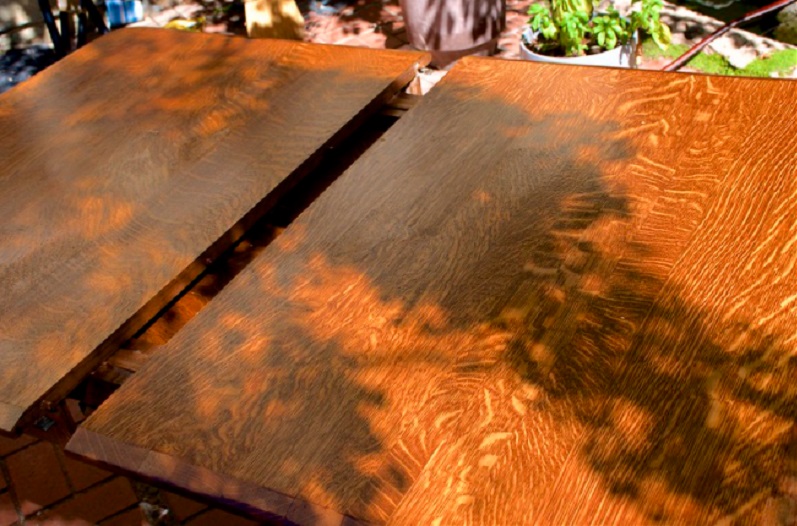 How to Refinish a Table