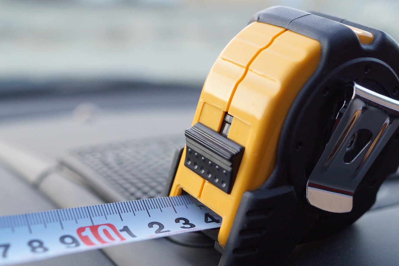 How to Use a Tape Measure – A Beginner’s Guide
