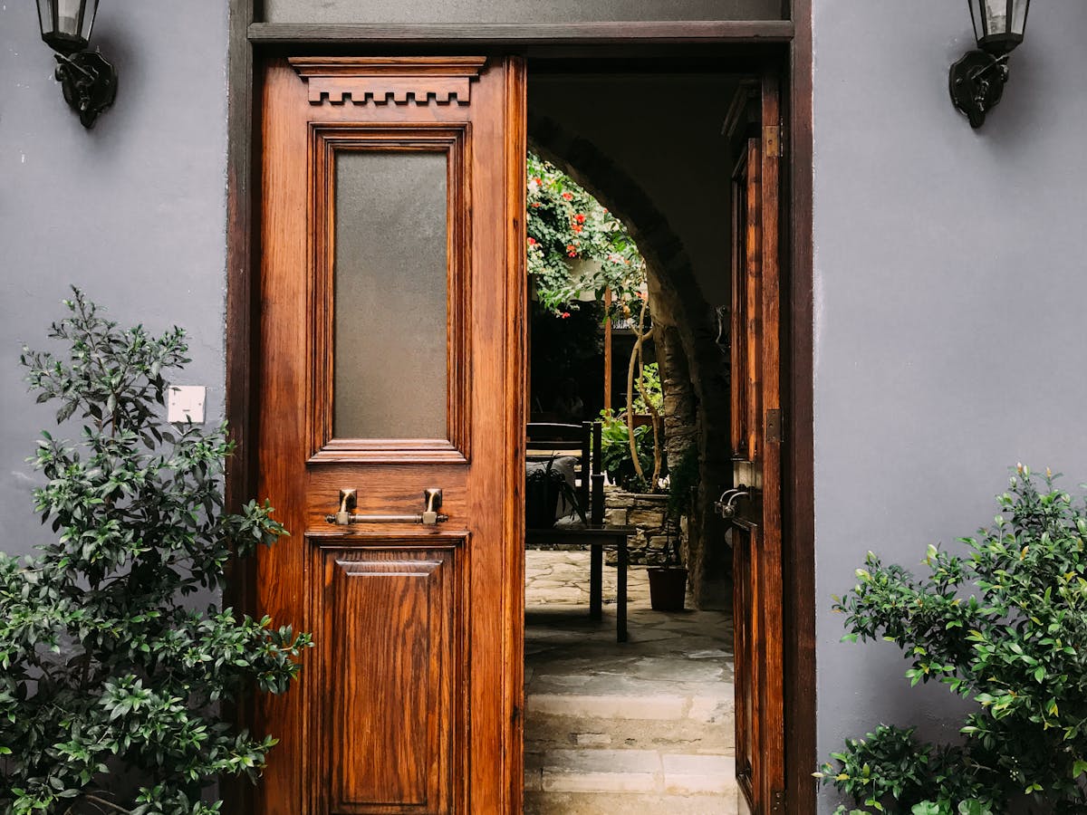 How to Make an Entry Door: DIY Guide